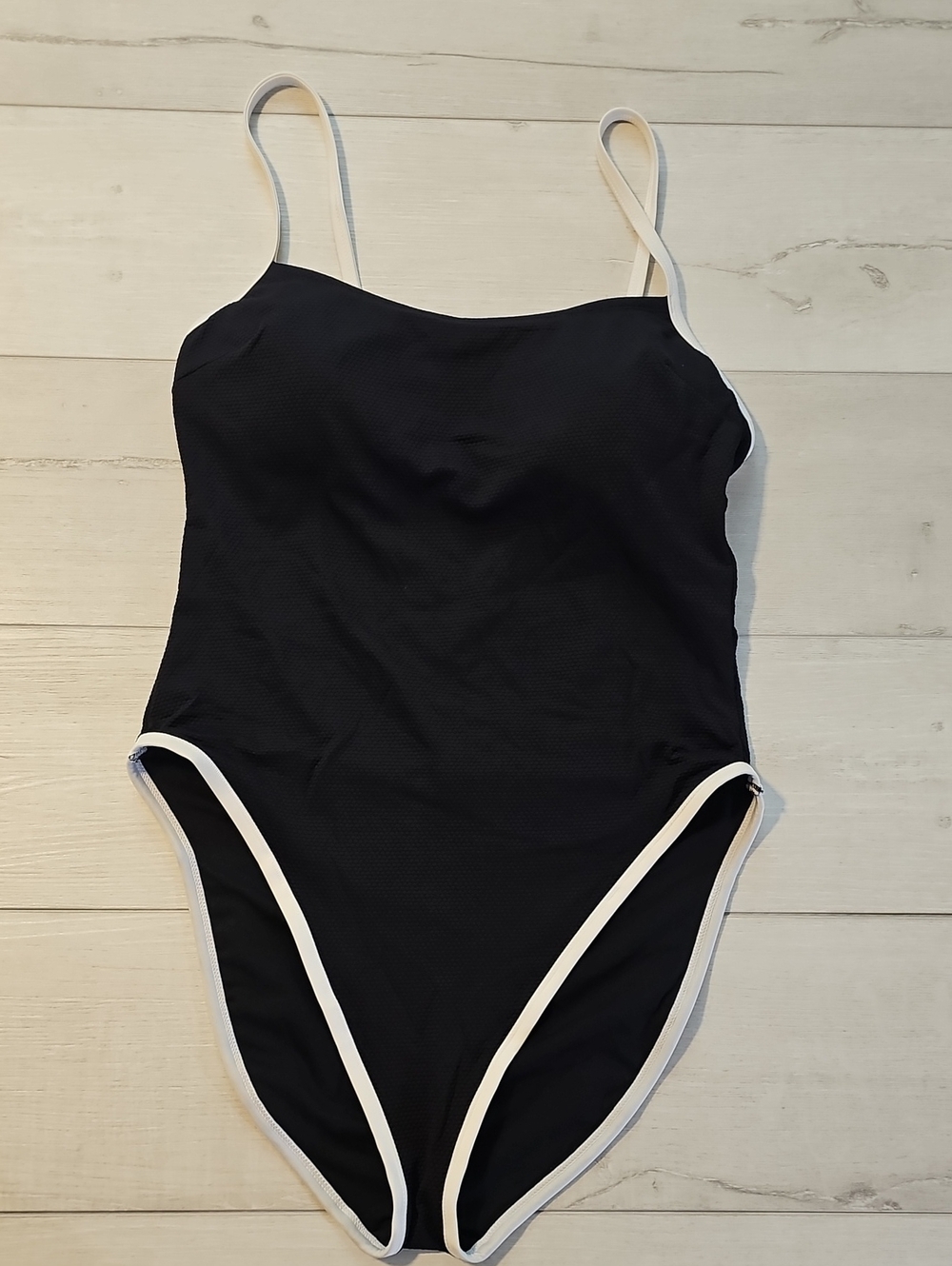 Shade & Shore Women's L Textured Black Scoop Neck One-Piece Swimsuit